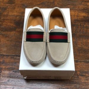 Boy's Gucci Loafer (NEVER BEEN WORN)